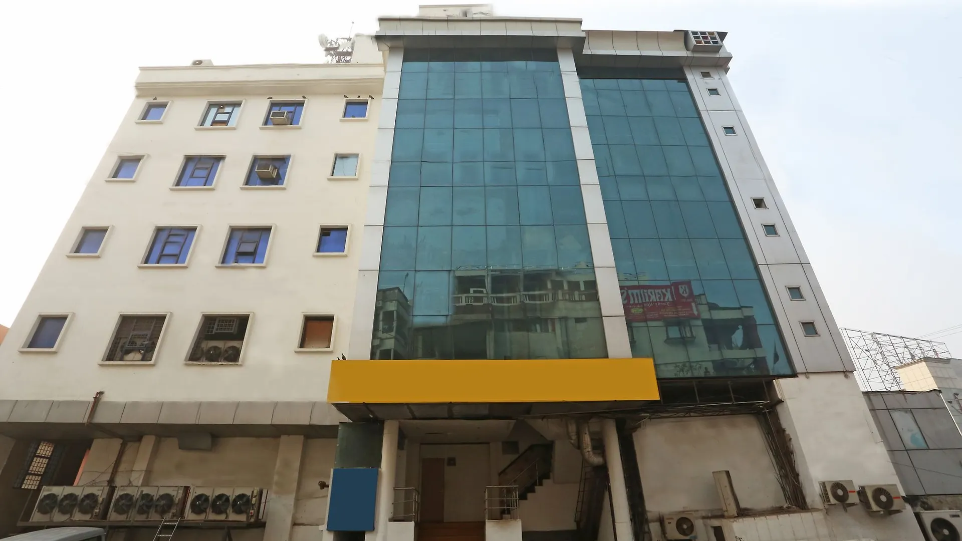 Oyo 11577 Hotel Crystal Retreat Agra  India