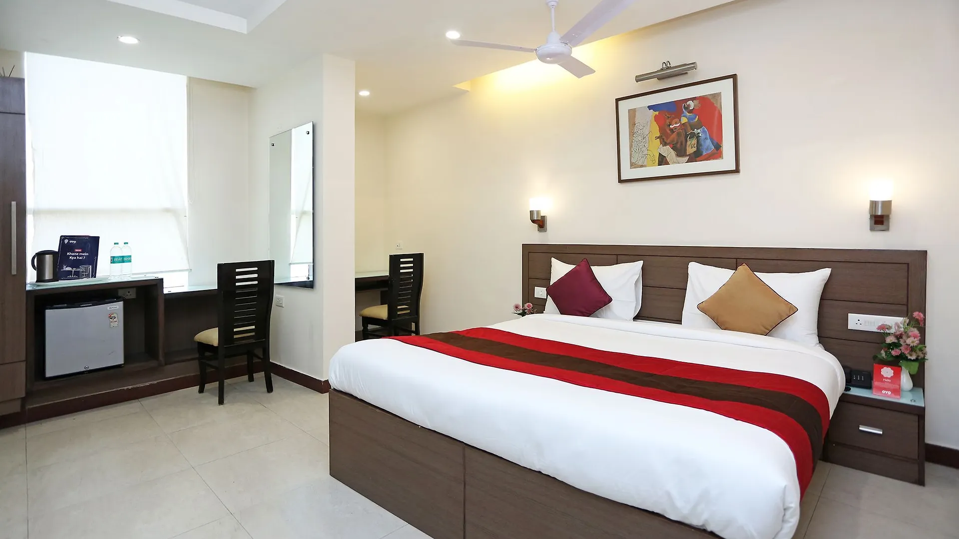 Oyo 11577 Hotel Crystal Retreat Agra  3*, Agra (Uttar Pradesh)