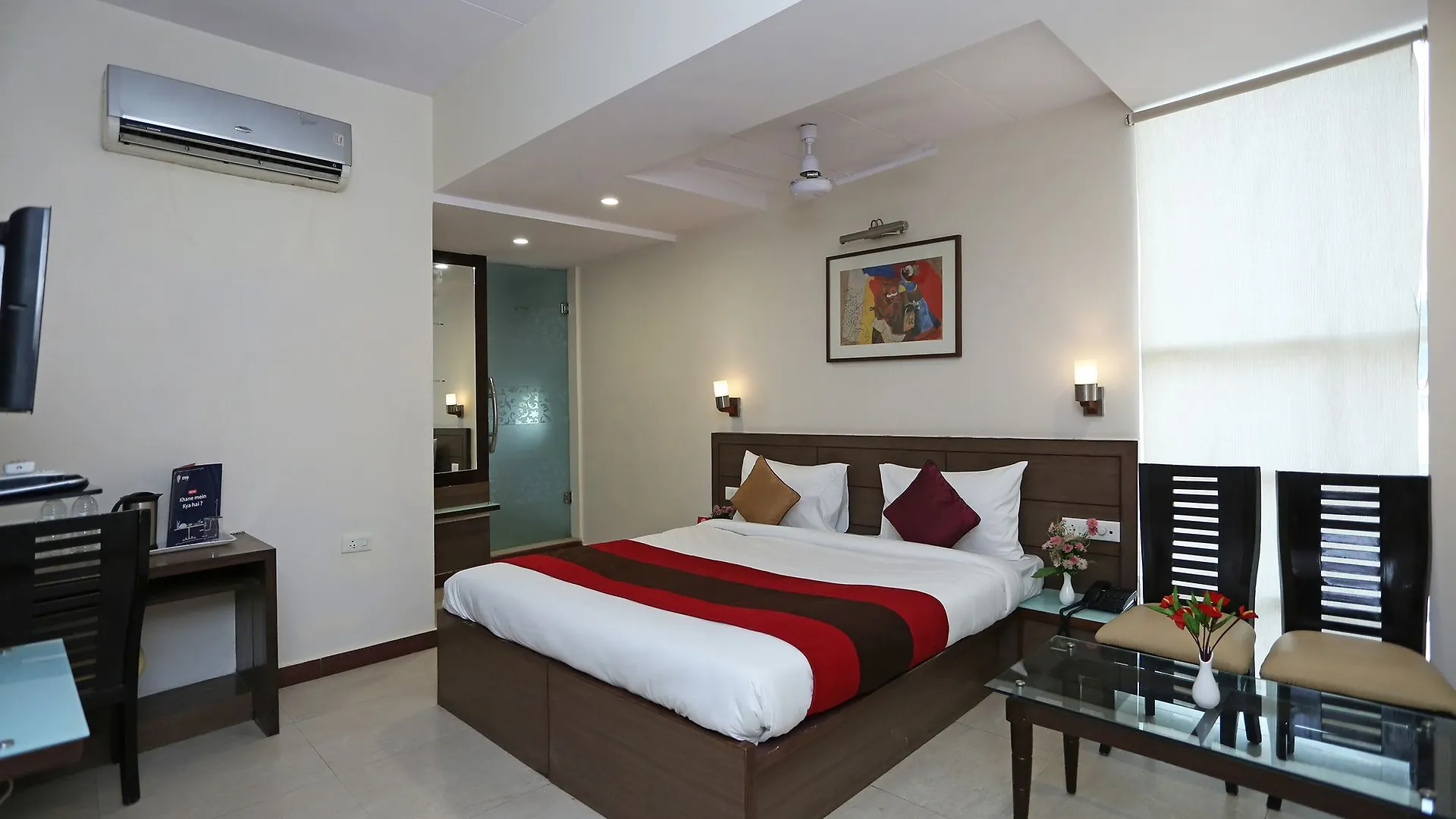 Oyo 11577 Hotel Crystal Retreat Agra
