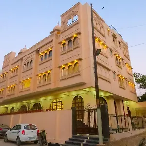 The Taj Vista Agra- Walking Distance To Taj Mahal Hotel